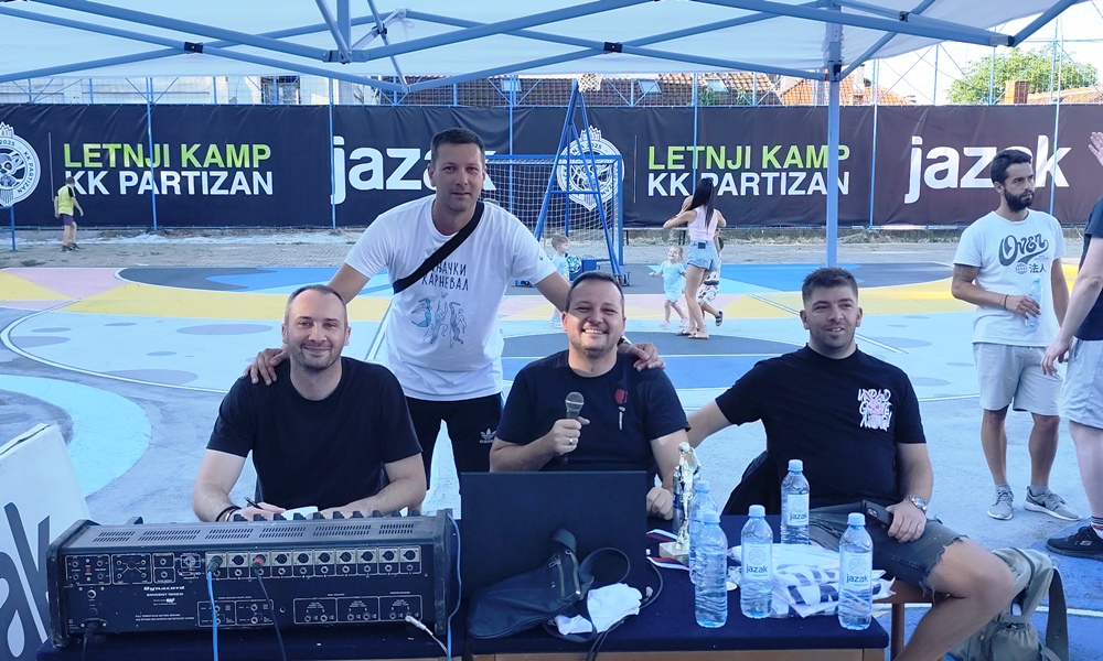 Богдан Зарковић са пријатељима – тим који стоји иза успешне организације традиционалног турнира