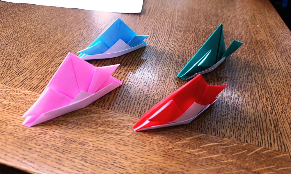 Нека од дела рађених оригами техником у знак поштовања према јапанској култури