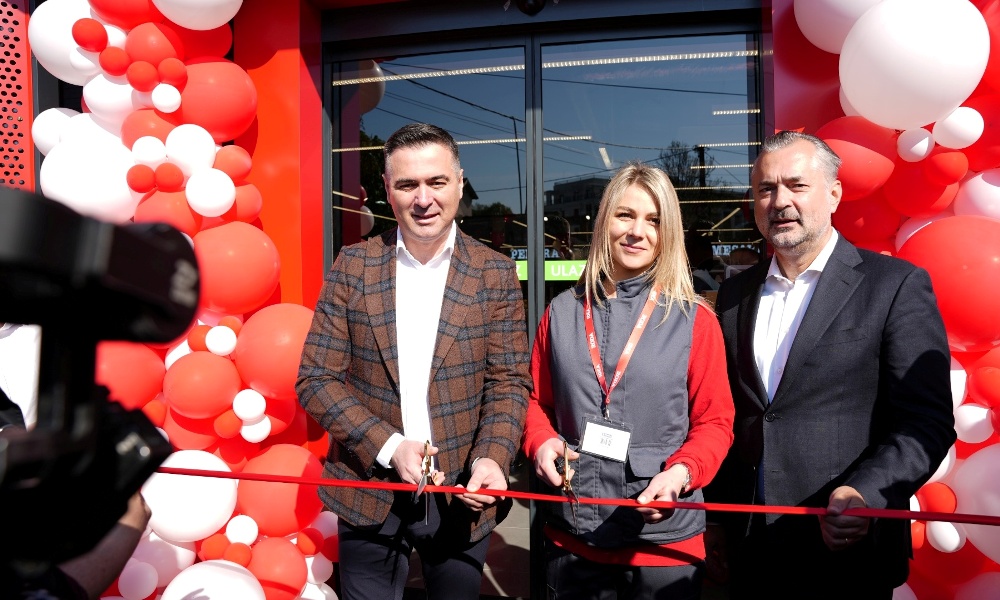 Свечано пресецање врпце