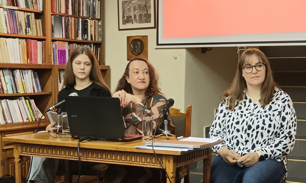Инес Петровић, Ивана Радивојевић и Тамара Стојановић